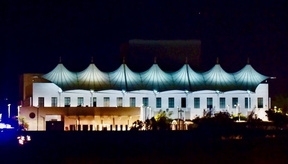 Guard and gunman die in attack at U.S. consulate in Saudi Arabia: police