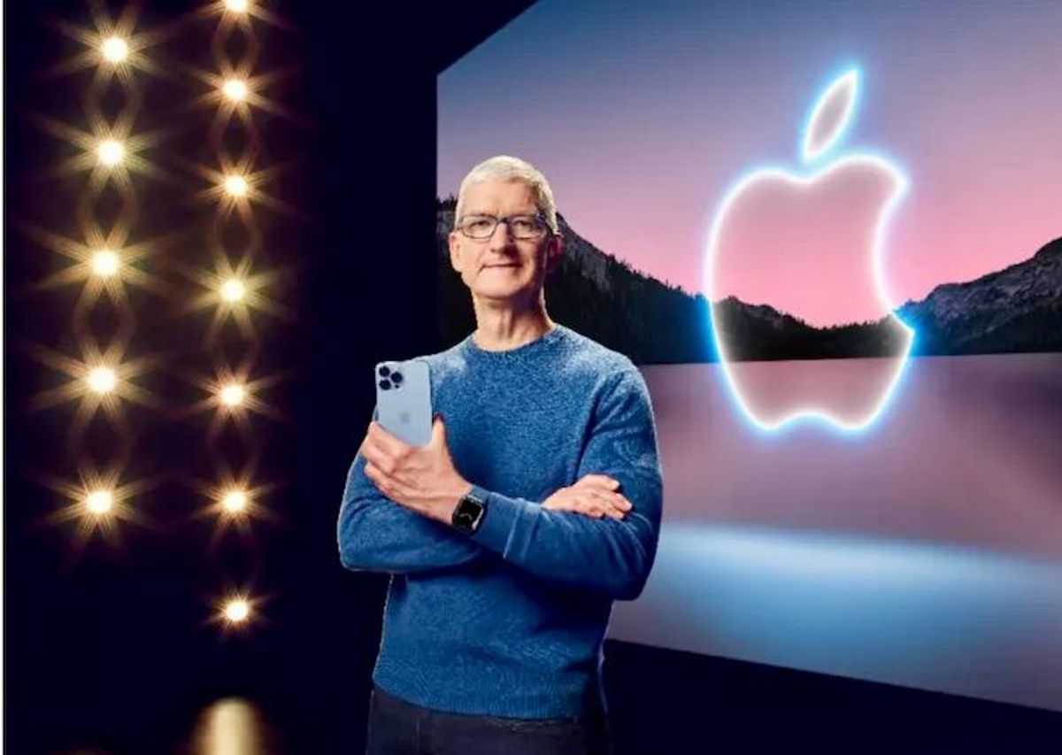 Apple employees unionize tech store for the first time in overwhelming vote: report