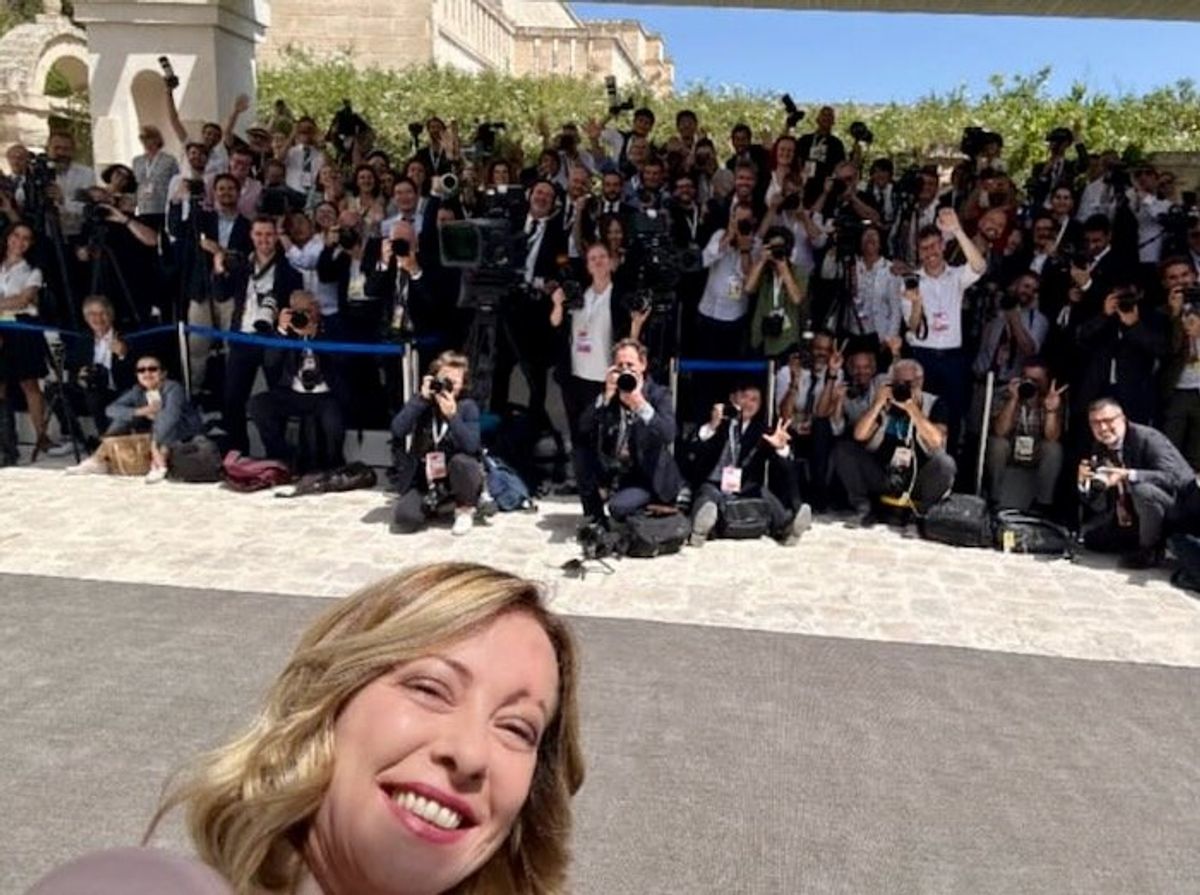 Singing and sniping in Puglia at G7 summit