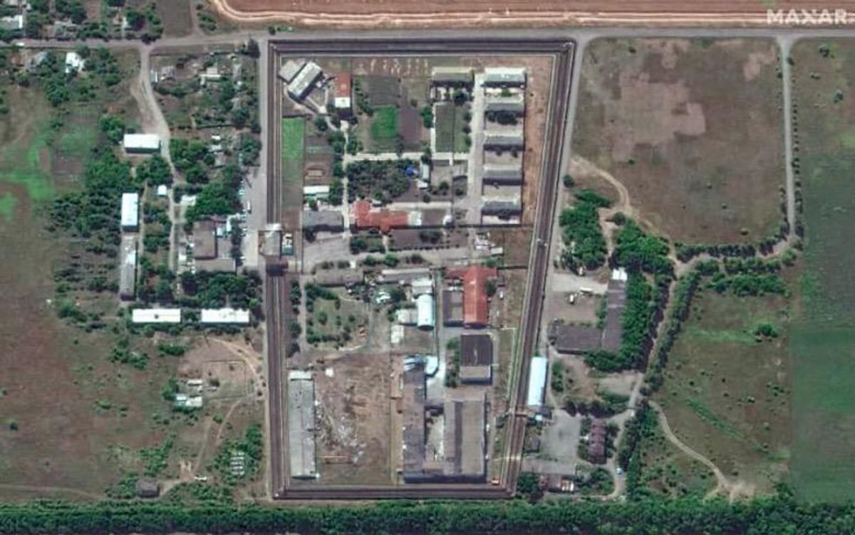 US says Russia will fake scene around mass POW deaths to blame Ukraine