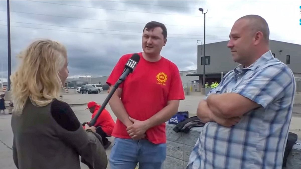 'Delusional': Trump slammed by auto workers for speech at non-union shop during strike