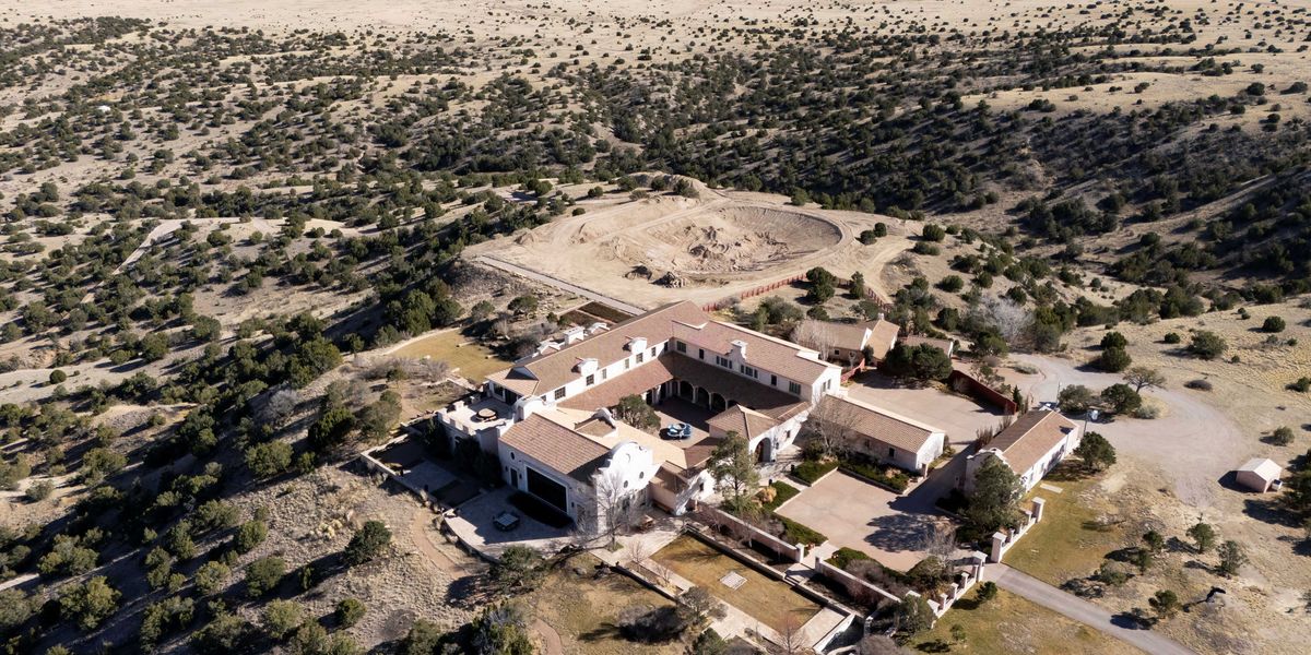 Eppy Ranch Details from Epstein's ranch suggest connections to CIA: journalist ...