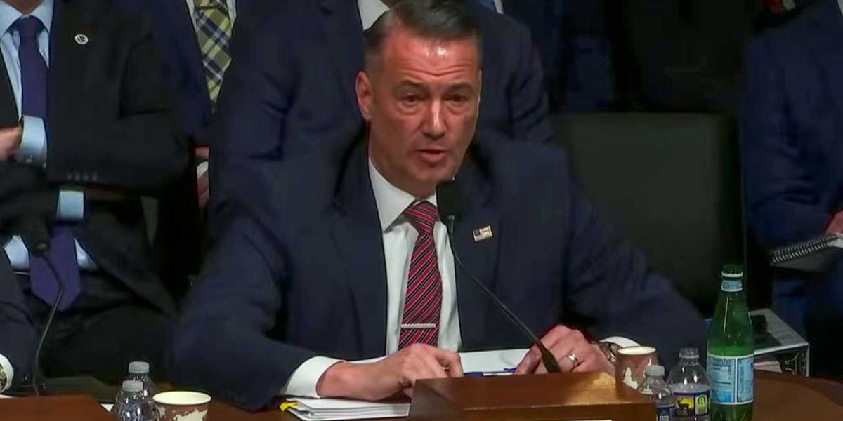 'No, sir, I won't': ICE director refuses to apologize for killings of citizens by agents