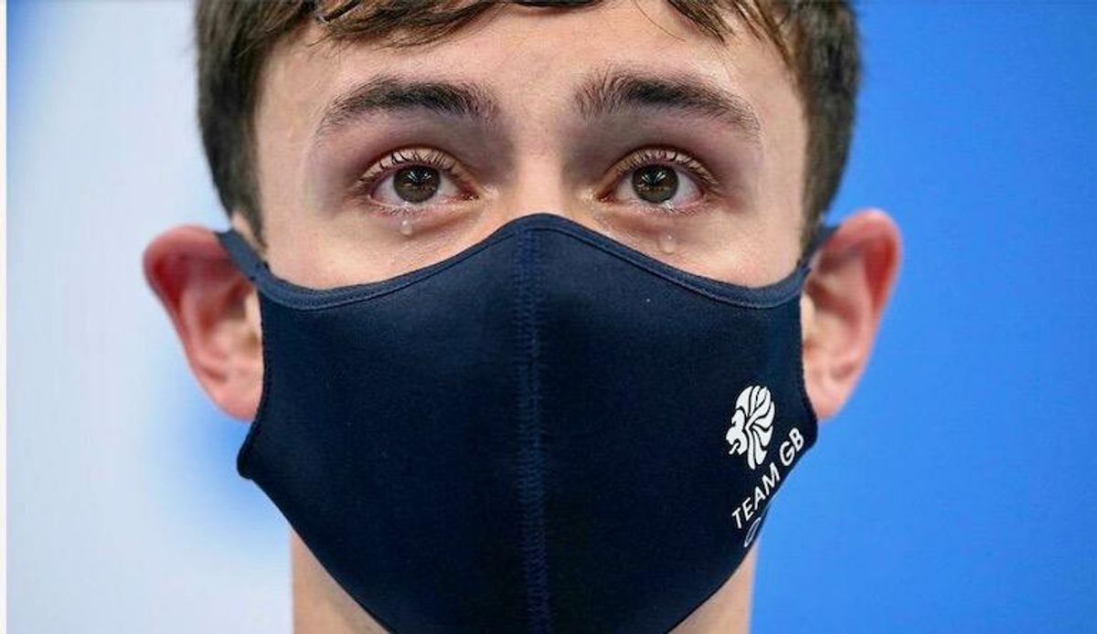 Emotional Tom Daley remembers late father after Olympic diving gold