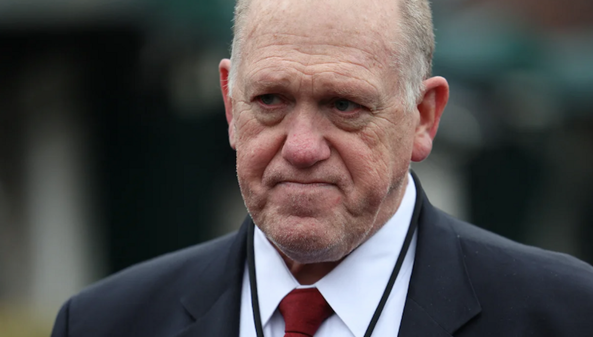 Dem lawmakers put Trump border czar on notice over major 'conflicts of interest'