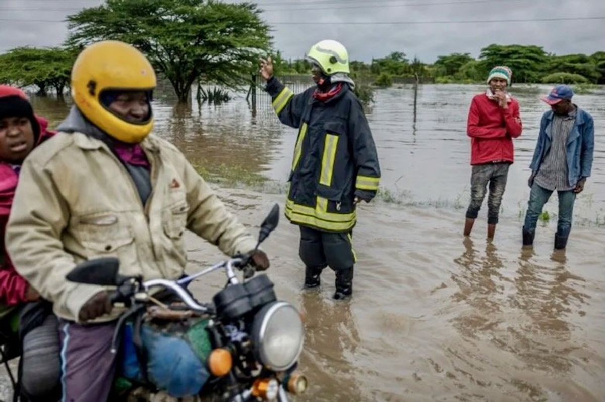 Kenya floods death toll tops 200 as cyclone approaches