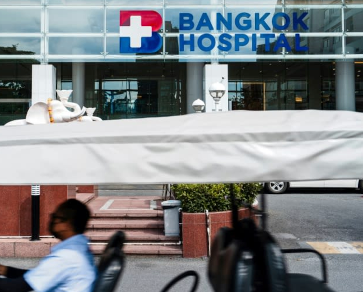 Second Australian dies after suspected Laos poisoning