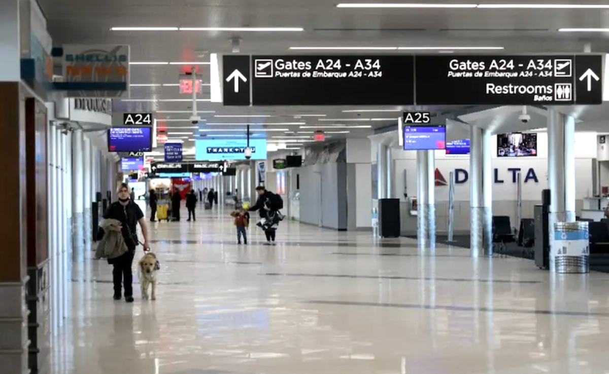 US police hunt felon after 'accidental' gun discharge at Atlanta airport