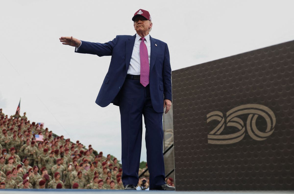 Trump at Fort Bragg