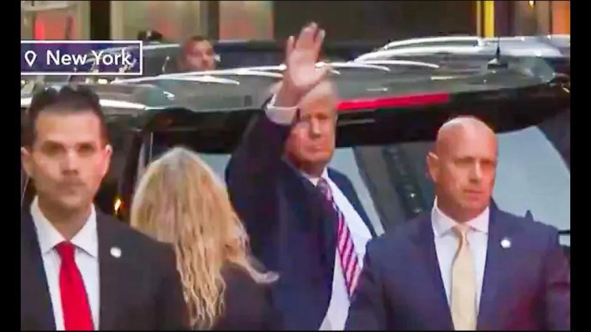 WATCH: Trump faces expletives from New Yorkers as he departs 4-hour deposition