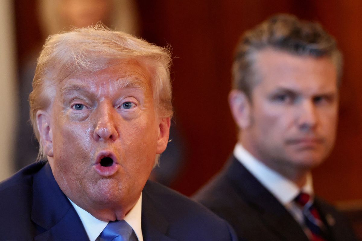 Trump, Hegseth