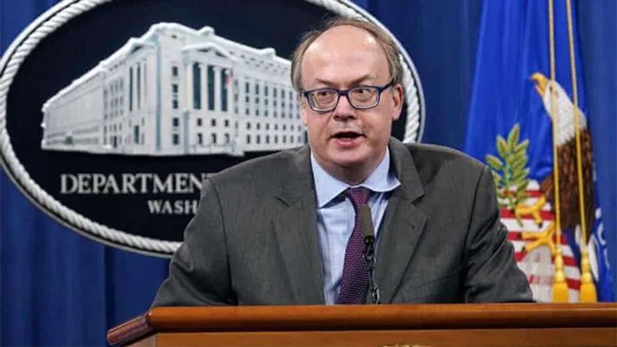 'Shocking': Former prosecutor suspicious of MAGA lawmaker's backchannel to DOJ