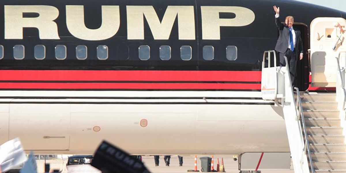 'Neofascist' foreign leader reported to be 'secretly flying to Mar-a-Lago to meet Trump'