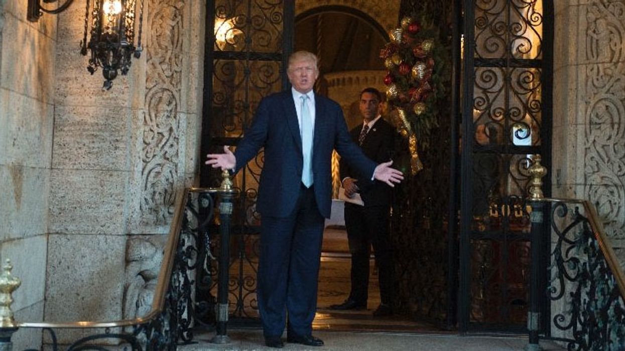 Trump employee warned FBI that former president had ordered Mar-a-Lago documents to be moved: report