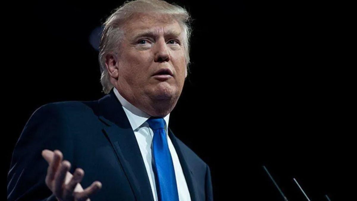 Trump schooled by judge in overnight denial of attempt to block National Archives docs