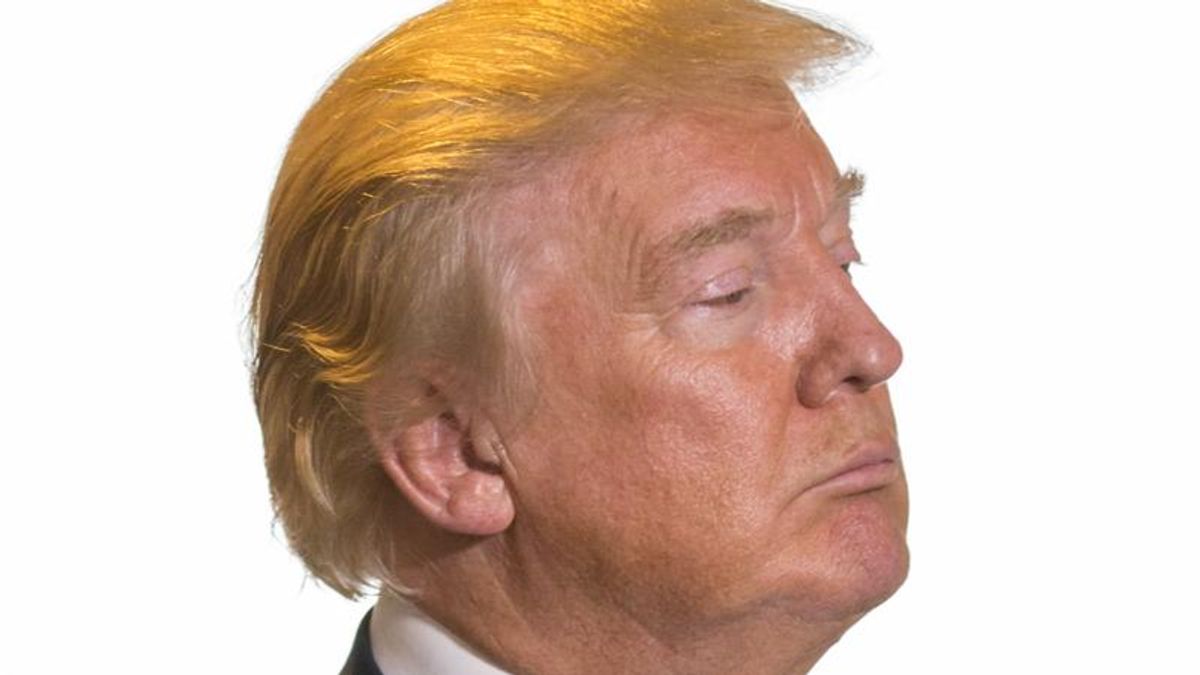 'Dribbling the applesauce': Political experts say 'feeble' Trump has moved beyond 'crazy'