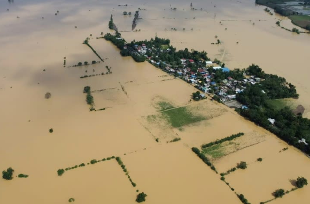 Evacuations and call for aid as Typhoon Usagi approaches Philippines