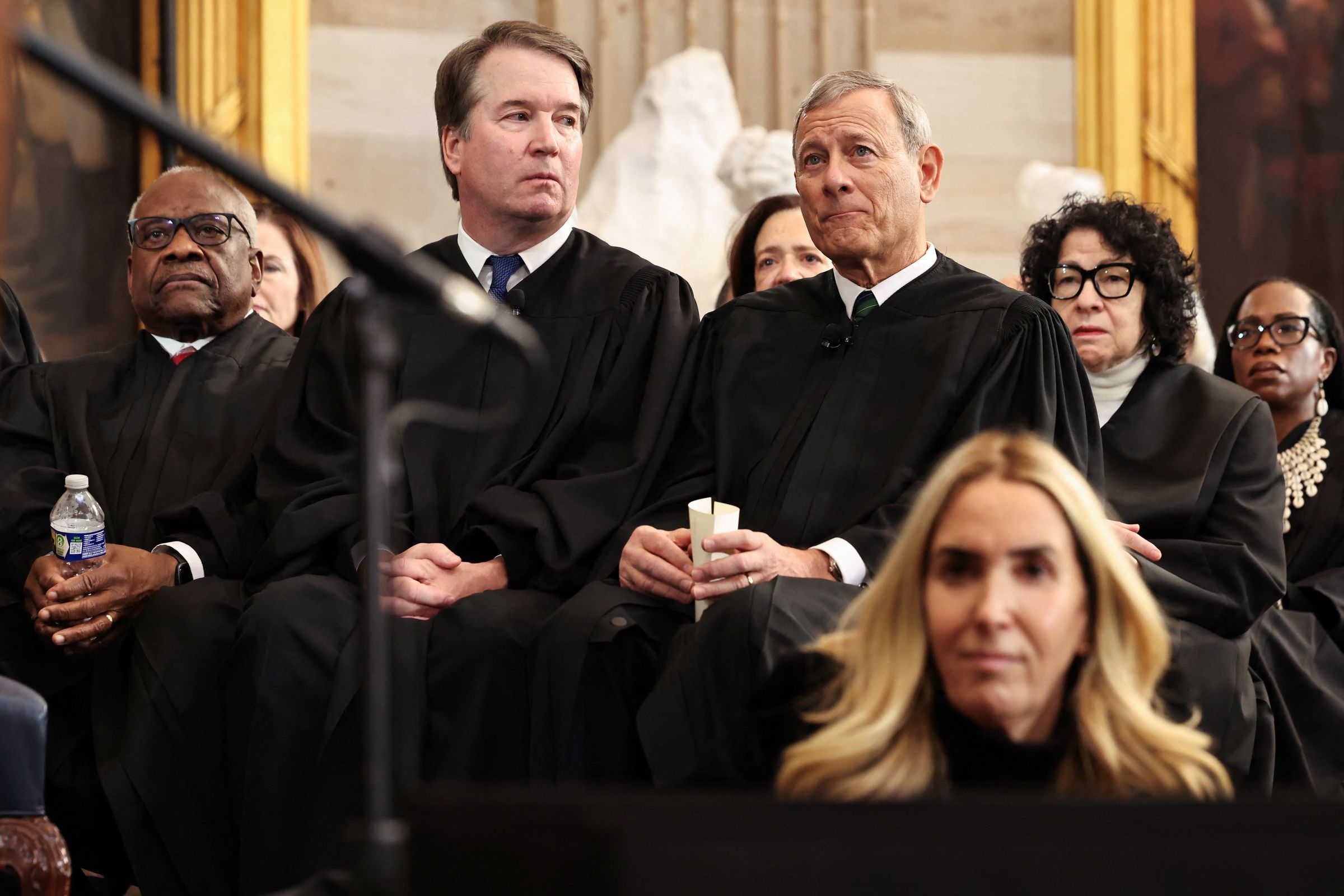 What Trump’s unconstitutional executive orders are really meant to do (rawstory.com)