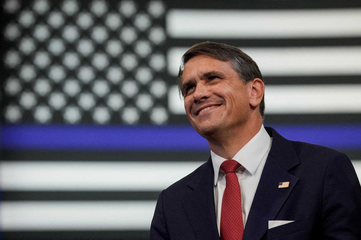 'Bizarre scene' behind Todd Blanche's swearing-in detailed by former DOJ attorney