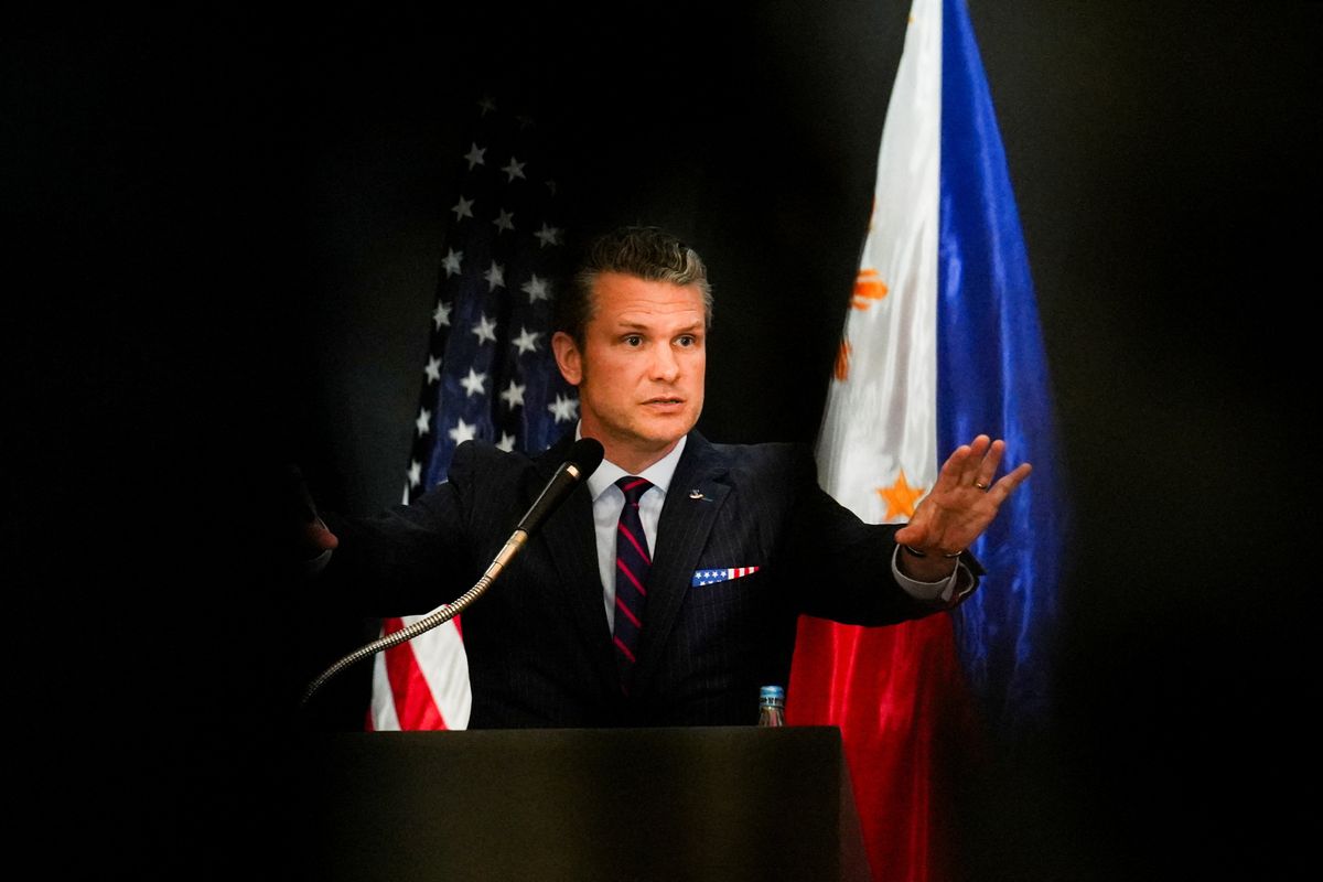 'Strange': Experts flummoxed as Pete Hegseth brings wife to sensitive meetings