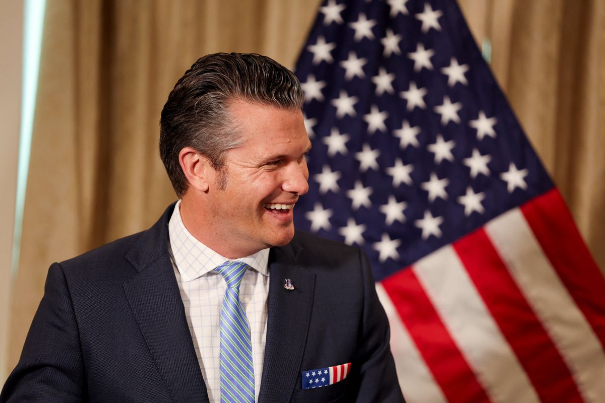 'Pick up a book!' Ex-GOP official gives Pete Hegseth a scathing history lesson on CNN