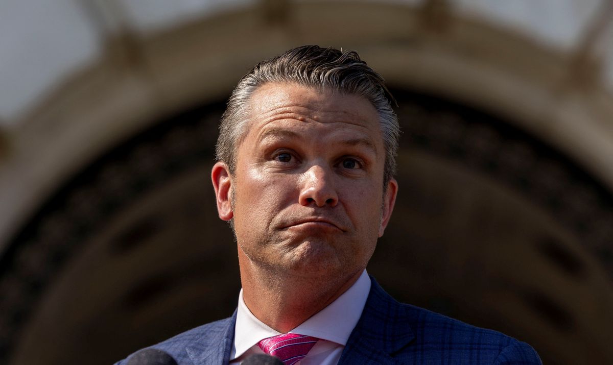 'Time for him to go': Insiders reveal top Trump adviser is done with Pete Hegseth