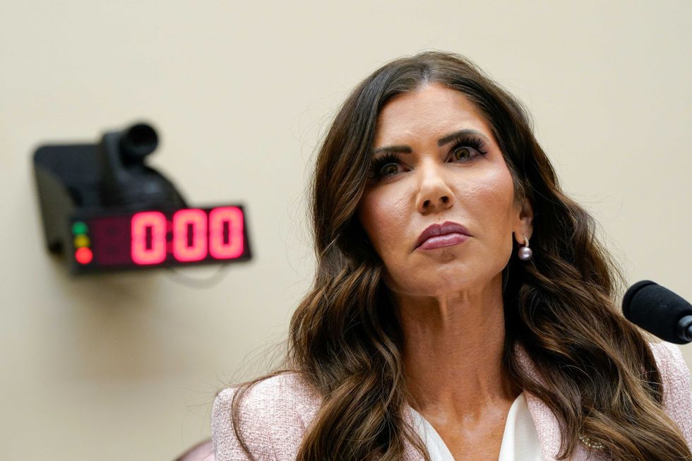 Trump's 'vote of no confidence' against Kristi Noem exposed in heated Senate hearing