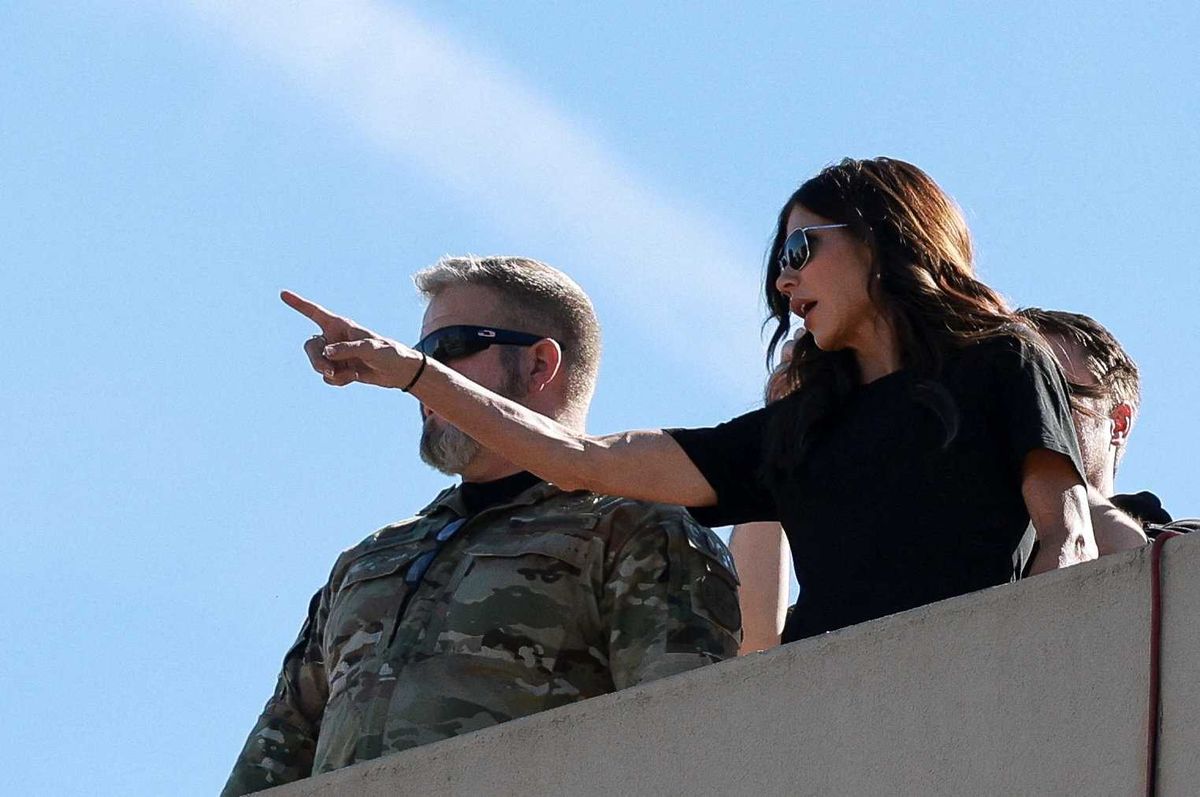 ICE wants to unleash bounty hunters on immigrants: report