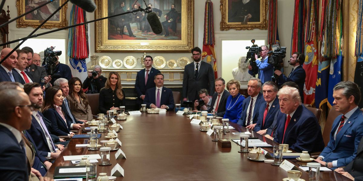 Trump has lost 4 cabinet members — and internet noticed something they all have in common