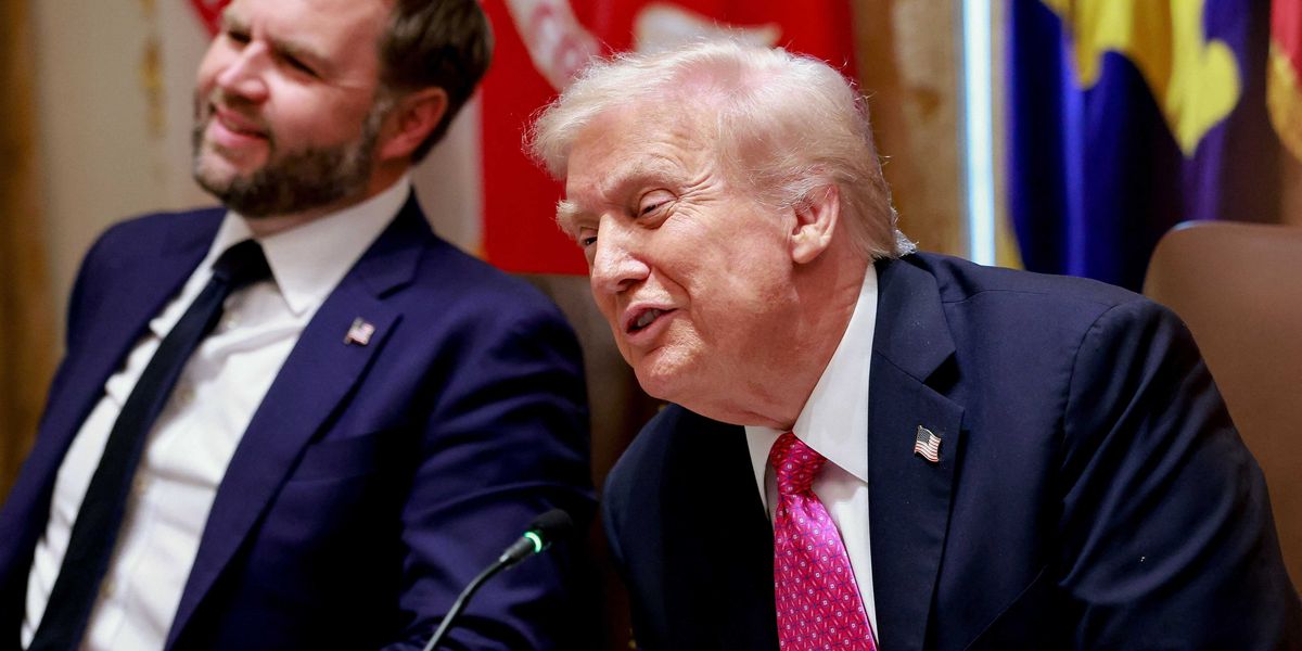 'Train to Hawaii?' Trump's latest bizarre rant reignites cognitive concerns