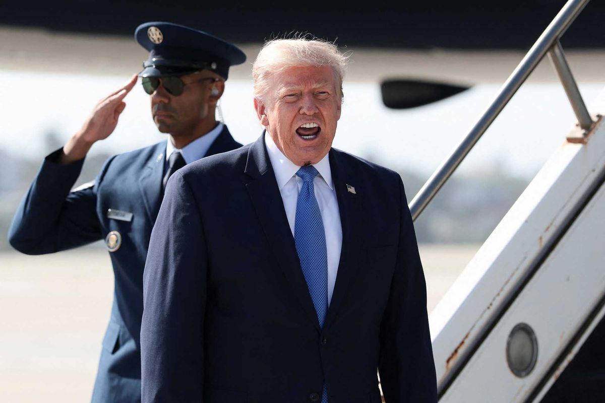 Judge jams Trump on Epstein birthday book lawsuit after WSJ pushes for dismissal