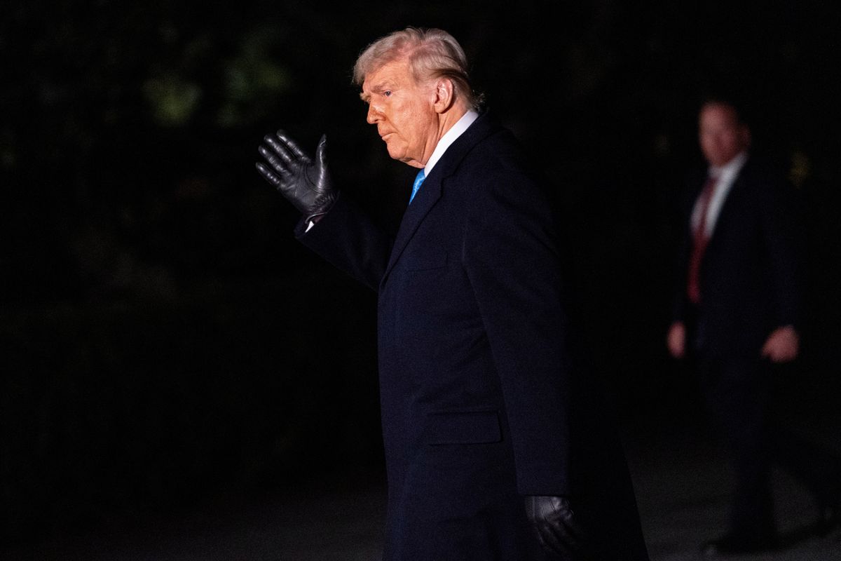 'Never thought I'd see the day': CNN expert stunned as data show Trump approval plummet