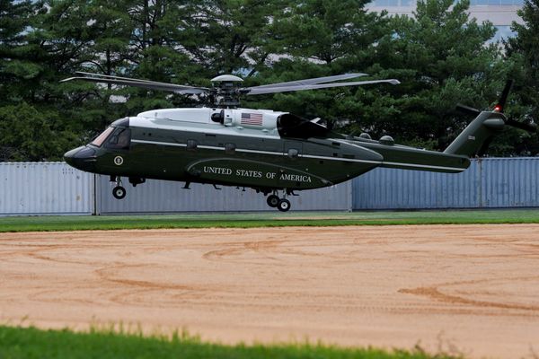 Trump's construction nearly caused Marine One to hit passenger jet: report