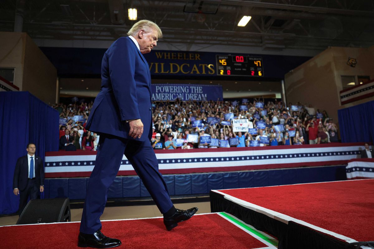Red flags fly as record-pace exodus from Trump admin eclipses past presidents