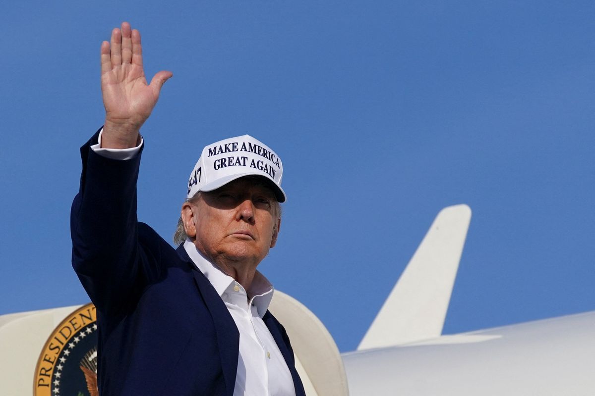 Trump ignoring efforts to rescue US from 'river of madness' he created: analysis