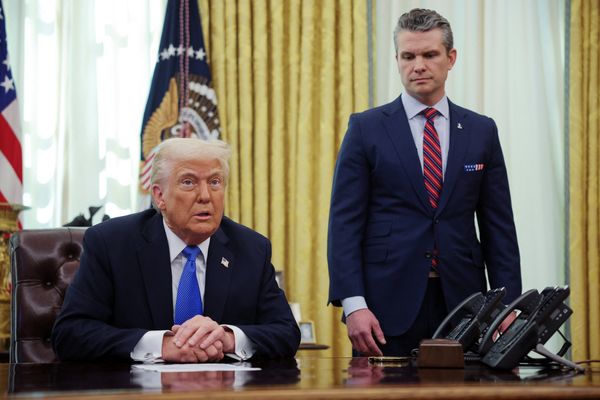 'That's what the law says': Trump snaps back at reporter over his authority to skip courts
