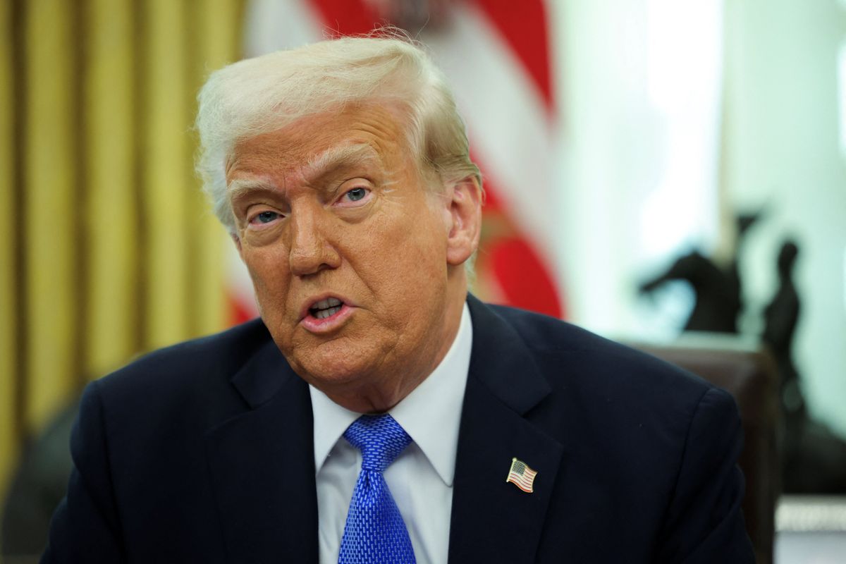 'Frankly bizarre': MSNBC panel baffled by Trump claim about signature order
