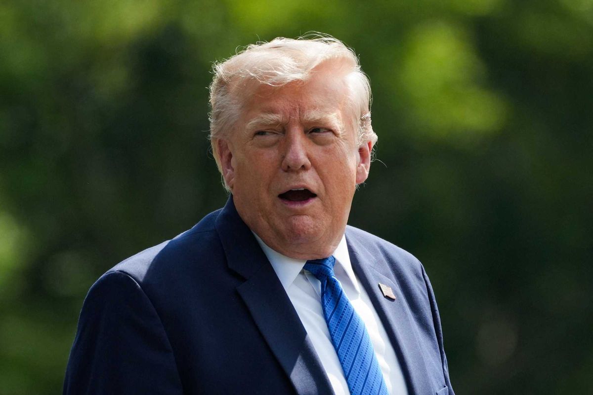 'Ostracized' ex-Trump appointee who called him 'dear friend' now says he leads a cult