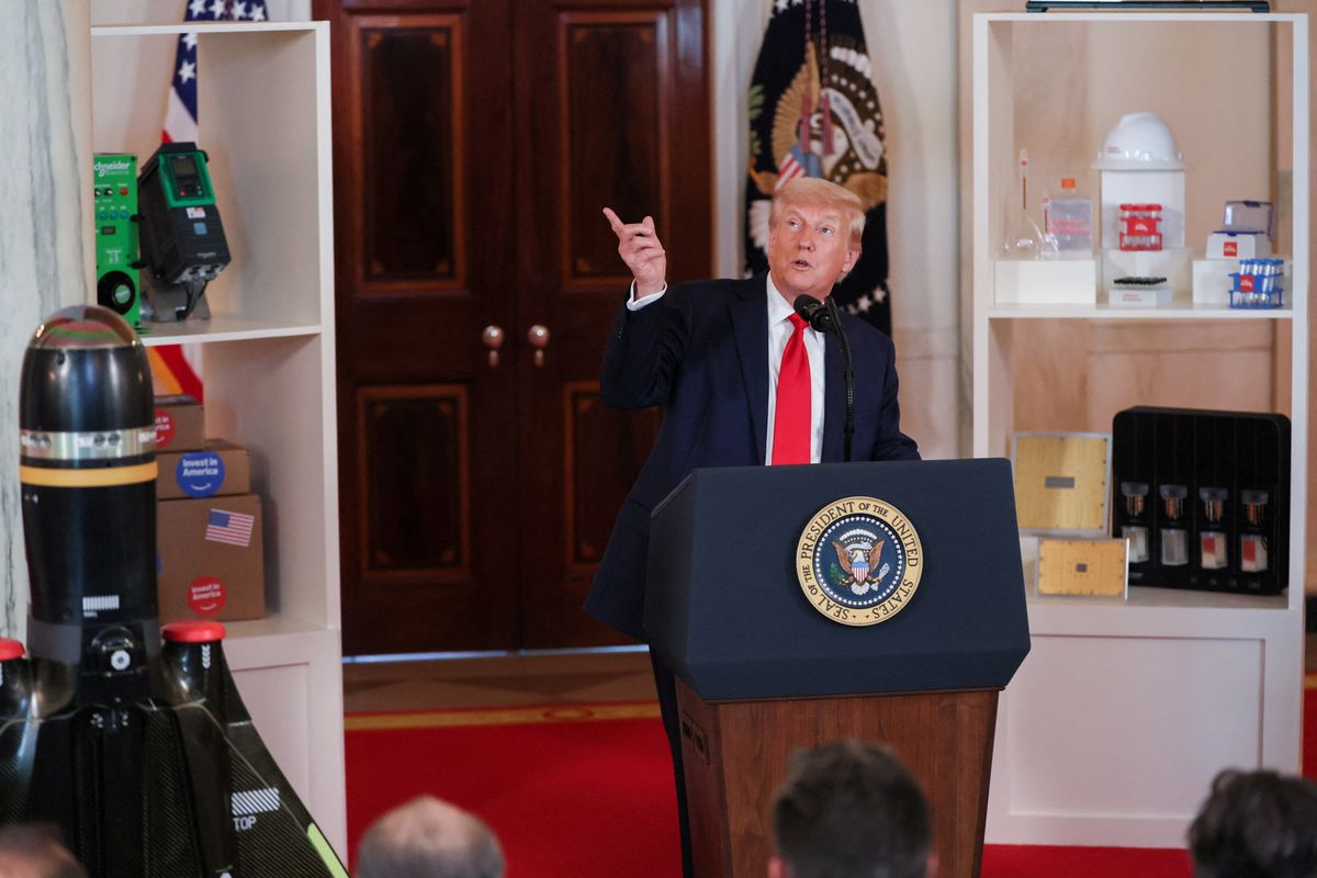 Trump risks it all as 'most consequential' legal cases of second term collide: expert