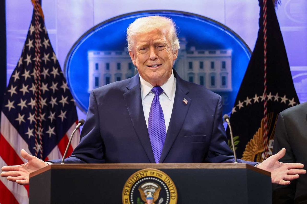 Trump hit with demand to pay $1,700 to every family in blue state after tariff loss