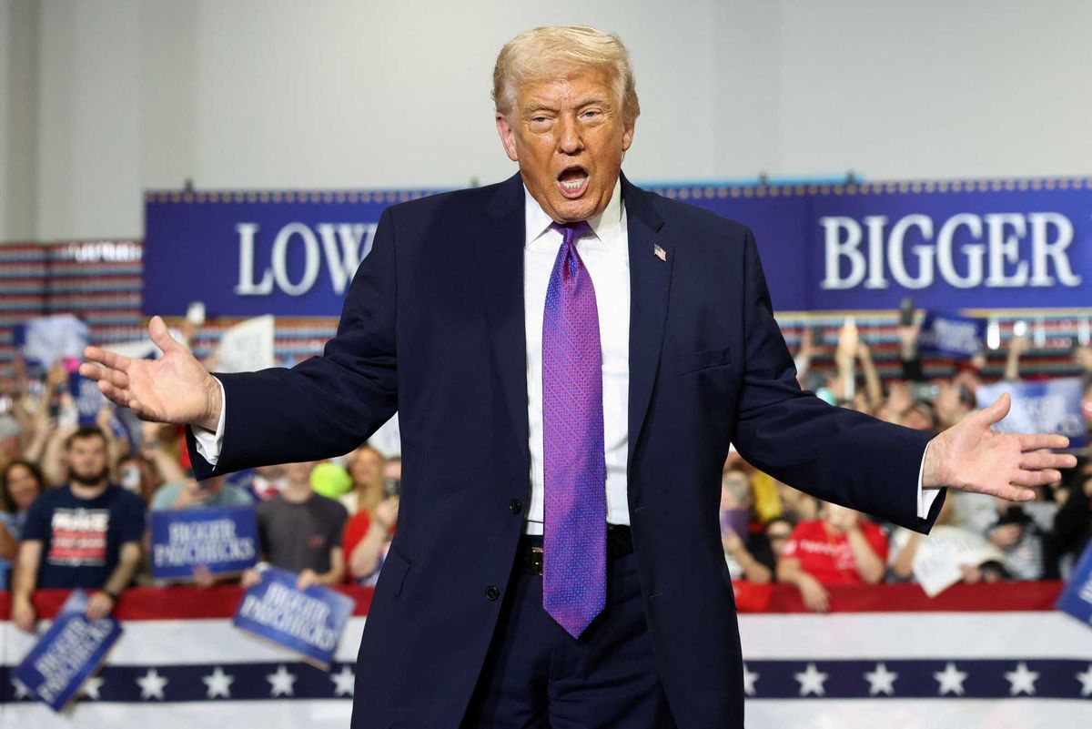 Trump melts down at MAGA 'losers' in Truth Social rampage: 'They’re stupid people!'