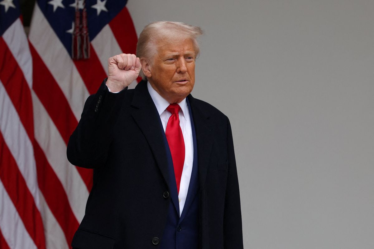 'Warning sign:' Market futures nosedive as Trump touts 'Liberation Day' tariffs