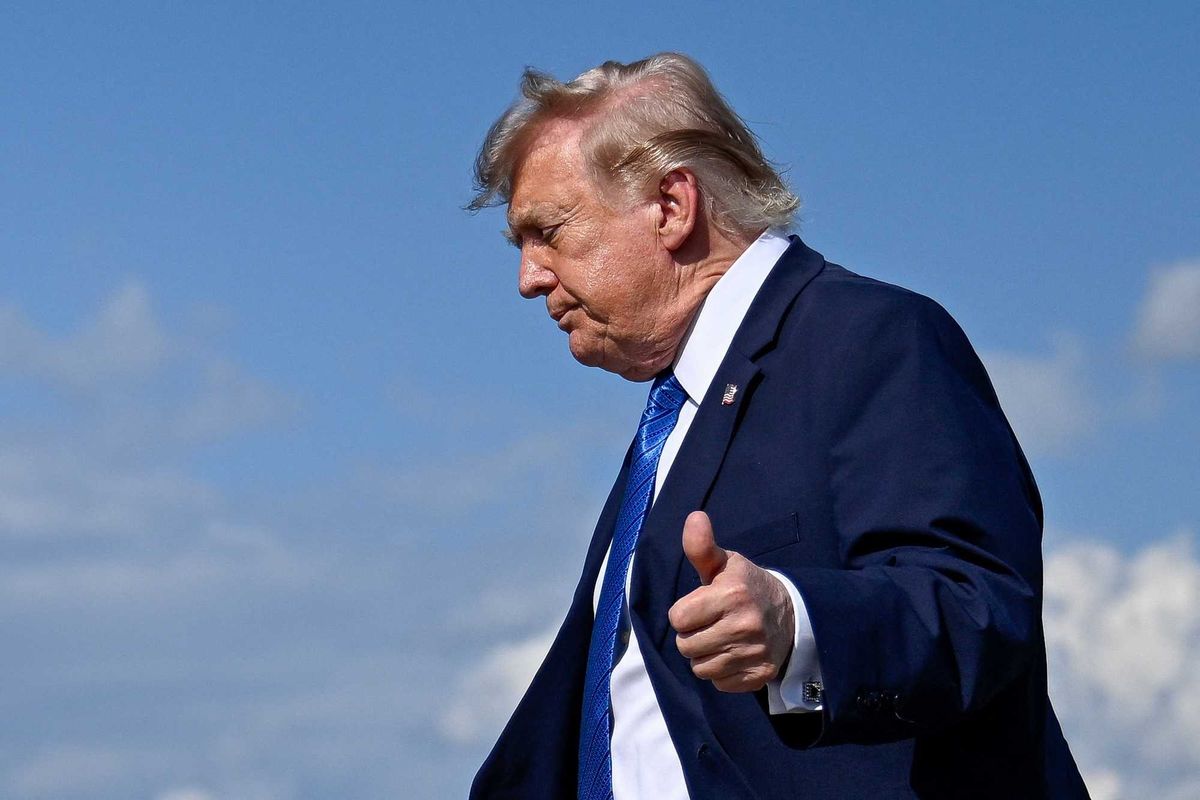 Trump can't let go of an 11-year grudge — or his shoe lifts