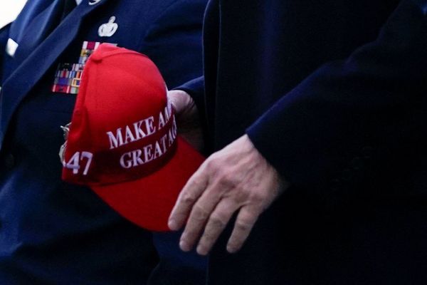 'Machine starting to stutter': Ex-insider says MAGA 'loyalists' doubting Trump
