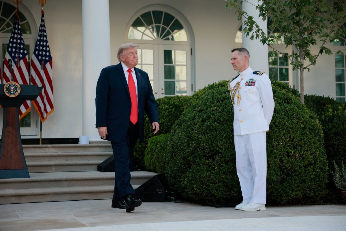 Insider offers unsettling warning about 'flailing' Trump: 'Lots of plot twists by then'