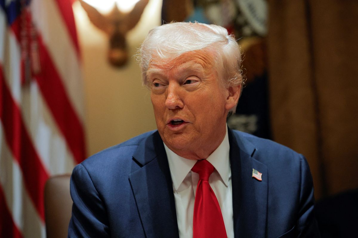 'On the bubble': Trump threatens to fire million govt. workers who didn't respond to Musk