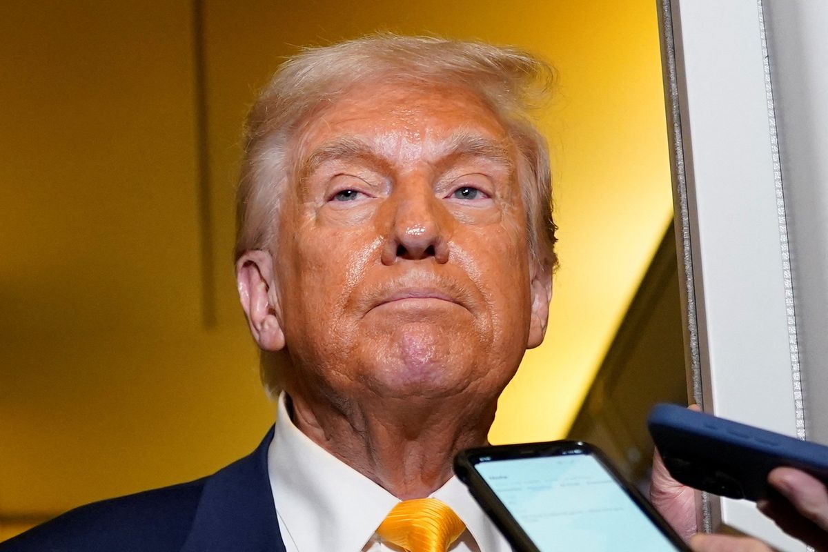 Trump phone ditches 'made in America' claim and shrinks in size