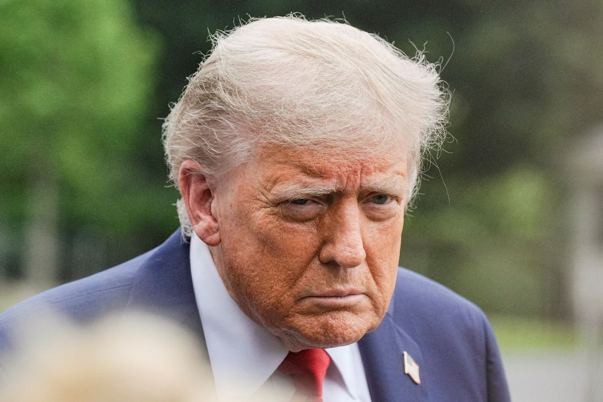 'Bananas': Dems fume as Trump freezes Congress out