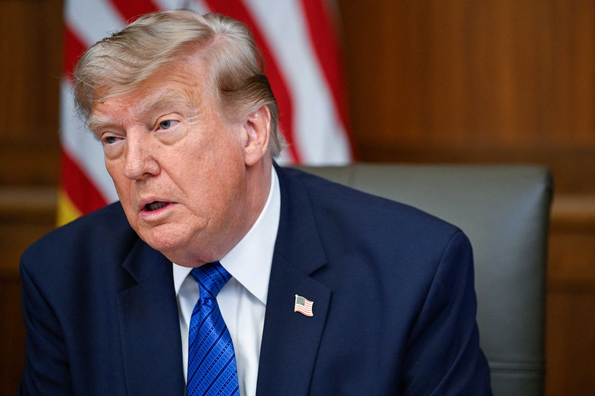 Trump's verbal tics at Camp David 'very likely' a signal of 'brain decline': expert