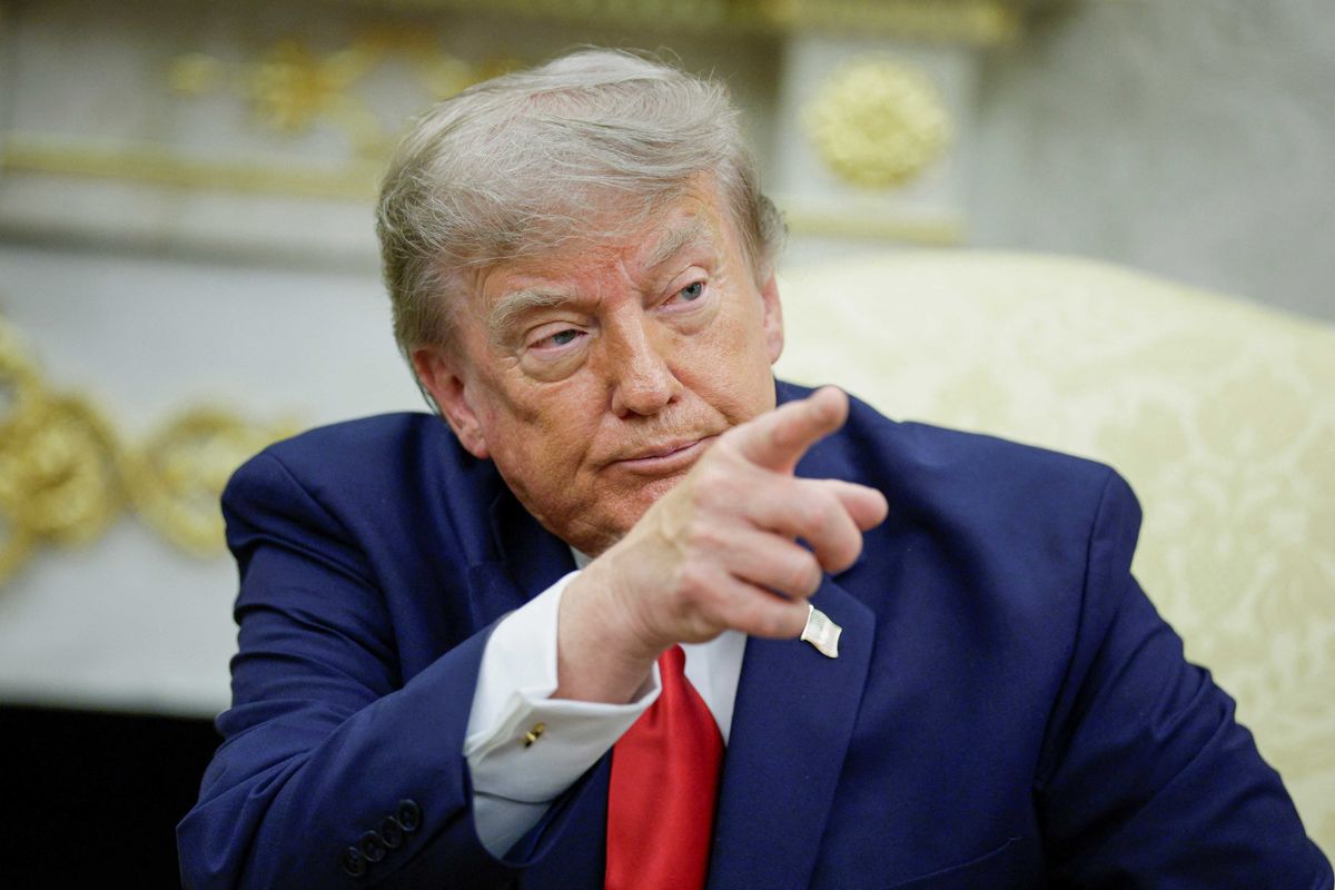 White-hot Trump hangs his handpicked prosecutor out to dry